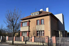 Rodinný dům pod Hazemburkem, Libochovice